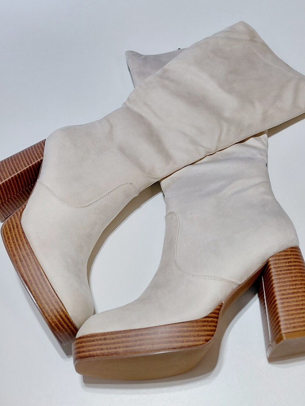 COUTGO Women's Beige Knee-High Platform Chunky  Block Heel Boots Size 9.5